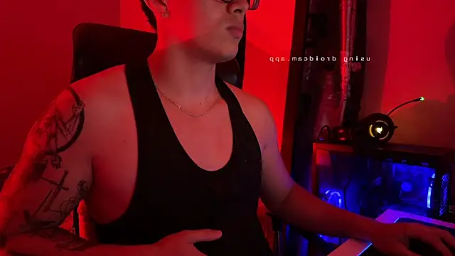 Snapshot of edwinsalvator chatting on December 18, 2025, 8:09 am edwinsalvator online show from December 18, 2025, 8:09 am