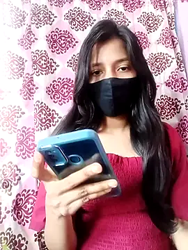 Surbhi-dixit online show from December 18, 2025, 7:25 am