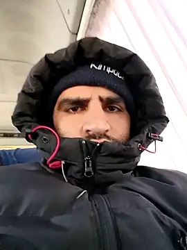 musa27272 online show from March 9, 2026, 4:38 am