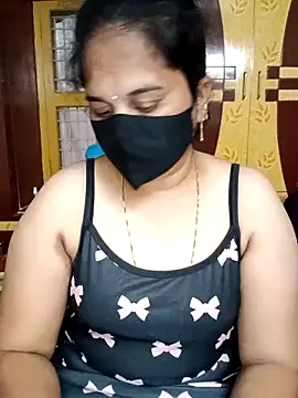 maduri   online show from February 13, 2026, 12:01 pm