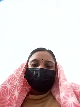 Miya mona online show from January 9, 2026, 5:32 am