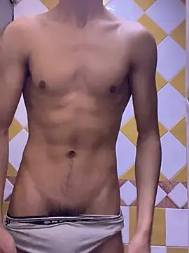 Snapshot of MoroccanGuy chatting on January 14, 2026, 6:24 pm MoroccanGuy online show from January 14, 2026, 6:24 pm