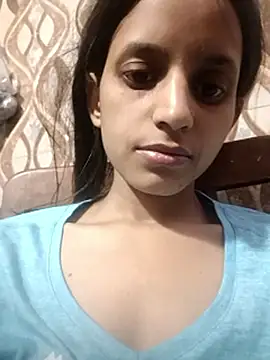 Eva 890 online show from April 15, 2026, 8:21 am