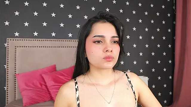 Snapshot of RaquellStar chatting on February 23, 2026, 7:50 am RaquellStar online show from February 23, 2026, 7:50 am