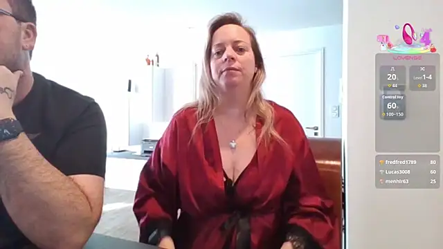 Miss-Chupagirly online show from February 18, 2026, 8:43 am