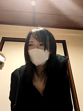 tmtmtmtm5555 online show from January 13, 2026, 2:22 pm