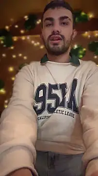 Snapshot of juancho_hairy chatting on January 14, 2026, 10:25 pm juancho hairy online show from January 14, 2026, 10:25 pm