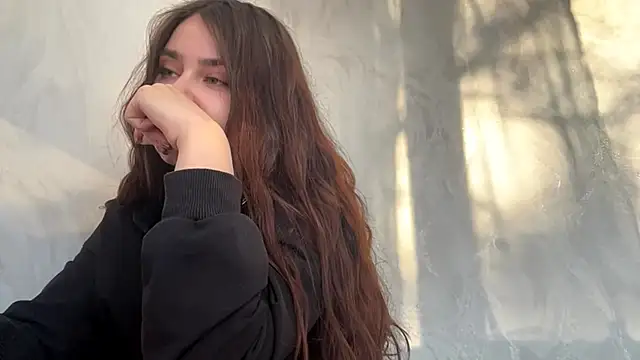 Snapshot of MiloyNoir chatting on January 15, 2026, 9:36 am MiloyNoir online show from January 15, 2026, 9:36 am