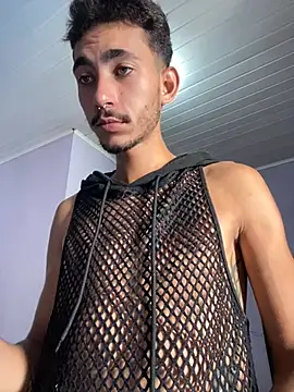 Snapshot of GuioficialBr chatting on February 25, 2026, 3:10 pm GuioficialBr online show from February 25, 2026, 3:10 pm