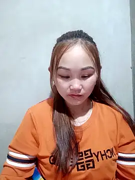 yula-bi online show from February 15, 2026, 8:27 pm