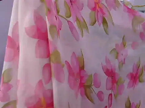 Snapshot of bold-smirthii chatting on January 6, 2026, 4:38 am bold-smirthii online show from January 6, 2026, 4:38 am