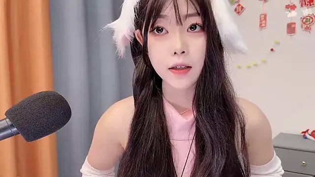 smalldaisy online show from March 1, 2026, 2:35 am