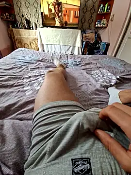 ionut223321 online show from January 12, 2026, 10:53 am