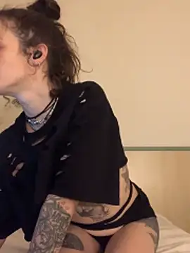 4lien online show from April 1, 2026, 4:59 pm