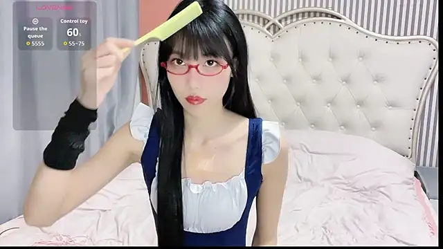 zhnmjx2025 online show from December 21, 2025, 2:46 pm