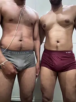 Snapshot of The_AlphaDuo chatting on March 29, 2026, 5:13 pm The AlphaDuo online show from March 29, 2026, 5:13 pm