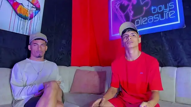 BrownieLoverss online show from January 13, 2026, 2:39 am