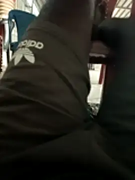 Tamilpaiyan07 online show from February 20, 2026, 3:47 am