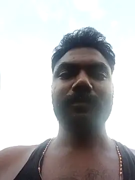 Snapshot of Tamilpaiyan07 chatting on May 20, 2026, 12:28 am Tamilpaiyan07 online show from May 20, 2026, 12:28 am