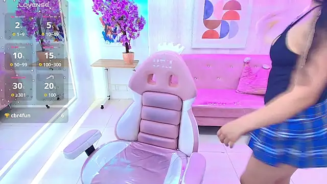 Snapshot of Charlotte_milleers chatting on January 7, 2026, 3:53 am Charlotte milleers online show from January 7, 2026, 3:53 am