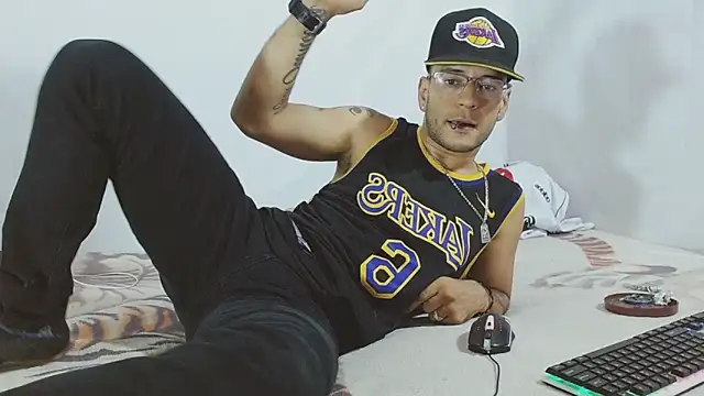 Alphamaster 92 online show from March 1, 2026, 4:58 am