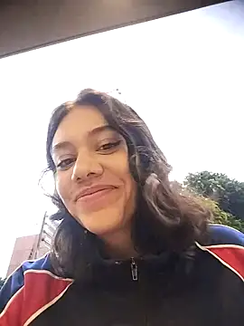 valerria 44 online show from December 22, 2025, 10:51 pm