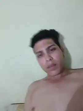 Snapshot of Maikol_0202 chatting on July 24, 2026, 5:05 am Maikol 0202 online show from July 24, 2026, 5:05 am