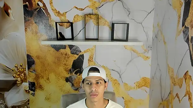 Snapshot of Victor_LatinBoy chatting on February 6, 2026, 3:11 am Victor LatinBoy online show from February 6, 2026, 3:11 am