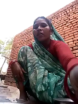 Snapshot of Rakhi_cut chatting on May 10, 2026, 1:00 am Rakhi cut online show from May 10, 2026, 1:00 am