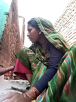 Snapshot of Rakhi_cut chatting on May 27, 2026, 1:57 am Rakhi cut online show from May 27, 2026, 1:57 am