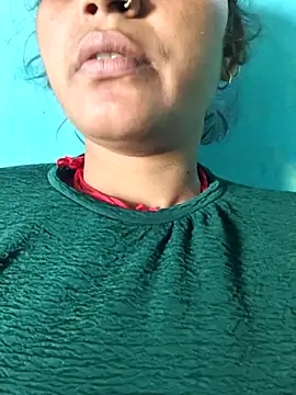 Madhu cute online show from February 22, 2026, 4:02 am