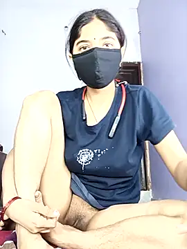 Curvy Kavya online show from February 10, 2026, 2:32 pm