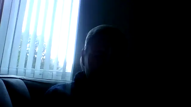 Snapshot of jennyblondeuk chatting on March 18, 2026, 5:16 pm jennyblondeuk online show from March 18, 2026, 5:16 pm