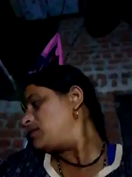 CUTE Ishpa online show from January 10, 2026, 2:19 pm