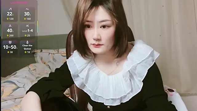 lucynan online show from February 11, 2026, 5:23 am