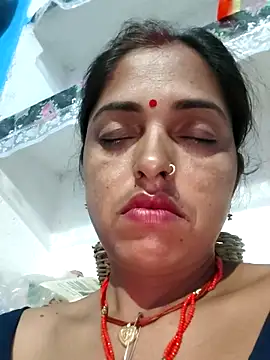 Snapshot of Mahima_rani34 chatting on May 10, 2026, 11:10 pm Mahima rani34 online show from May 10, 2026, 11:10 pm