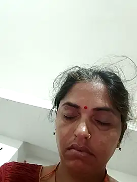 Snapshot of Mahima_rani34 chatting on June 1, 2026, 10:00 pm Mahima rani34 online show from June 1, 2026, 10:00 pm