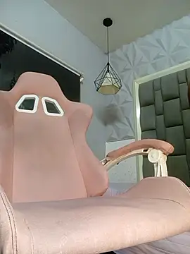 saack z online show from February 22, 2026, 5:19 am