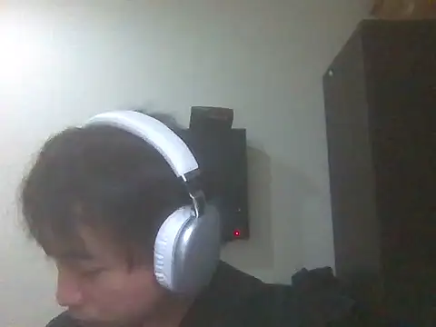 Snapshot of AJIJI1010 chatting on December 21, 2025, 5:31 pm AJIJI1010 online show from December 21, 2025, 5:31 pm