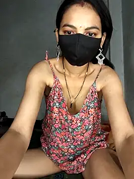 miss siya 00 online show from February 13, 2026, 6:15 pm