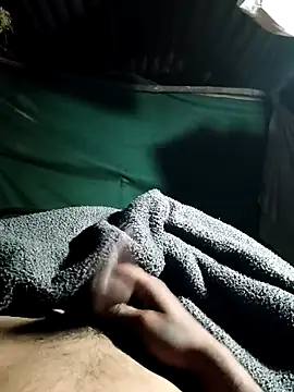 Hot2602 online show from April 16, 2026, 7:47 pm