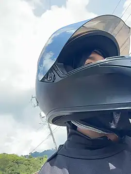 Ema Rose  online show from February 4, 2026, 6:58 pm