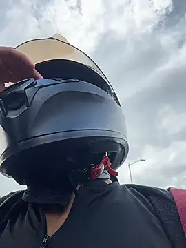 Ema Rose  online show from February 18, 2026, 7:10 pm