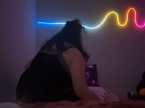 LushLaniii online show from April 2, 2026, 9:18 am