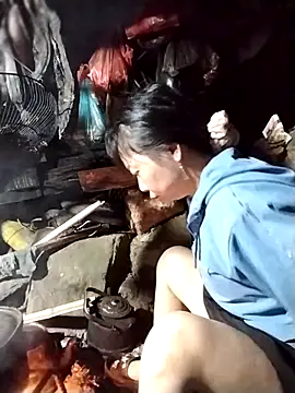 Snapshot of galaxy898 chatting on March 19, 2026, 8:13 pm galaxy898 online show from March 19, 2026, 8:13 pm