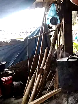 Snapshot of galaxy898 chatting on April 4, 2026, 5:16 am galaxy898 online show from April 4, 2026, 5:16 am