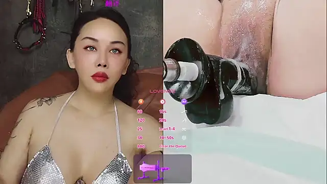 Snapshot of ladyfengyeS010 chatting on May 11, 2026, 6:52 am ladyfengyeS010 online show from May 11, 2026, 6:52 am
