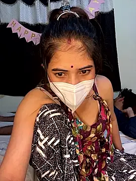 Jennifferrose online show from January 9, 2026, 7:59 pm