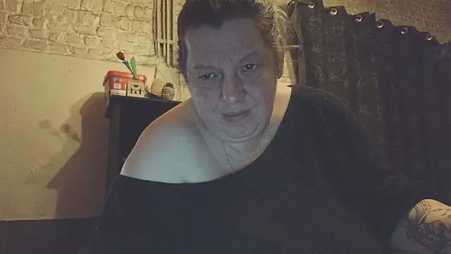 tigresse3 online show from May 15, 2026, 11:12 pm