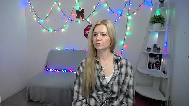 Snapshot of MelissaTyler chatting on January 14, 2026, 12:11 pm MelissaTyler online show from January 14, 2026, 12:11 pm